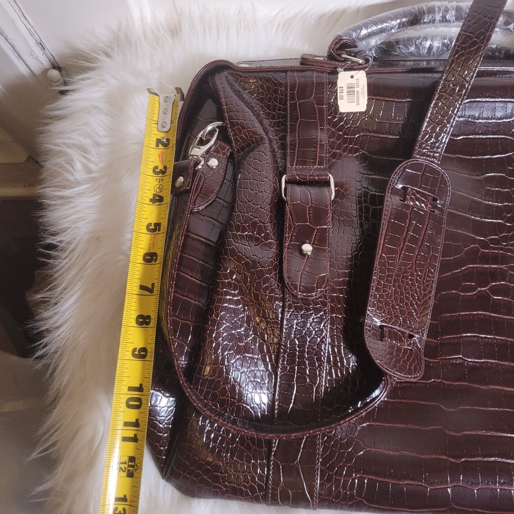Vtg Brown Crocodile Embossed Bag/Weekender/Work NWTS - Picture 3 of 11